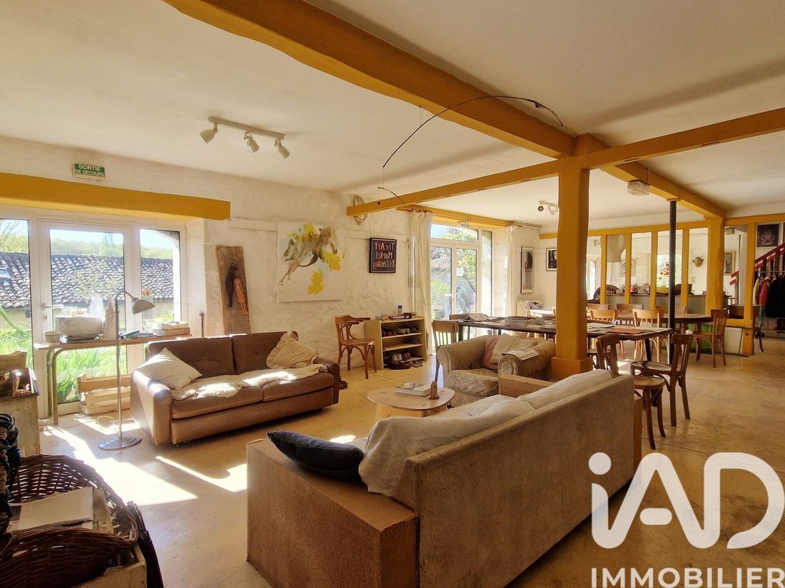 House in Dignac, Nouvelle-Aquitaine, France 3 - 16566208