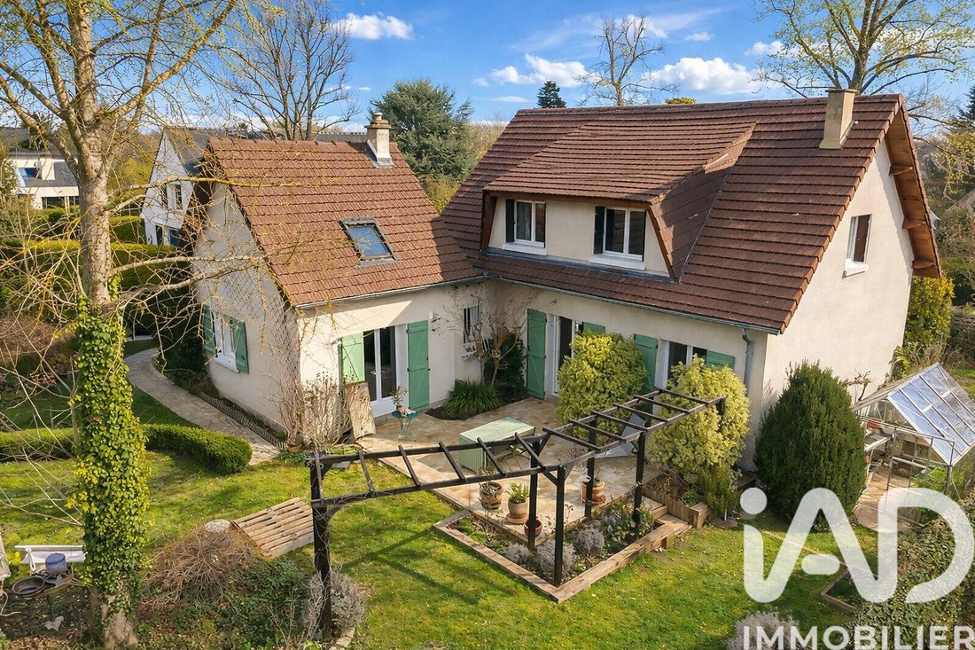 House in Orgeval, Ile-de-France, France 1 - 17334355
