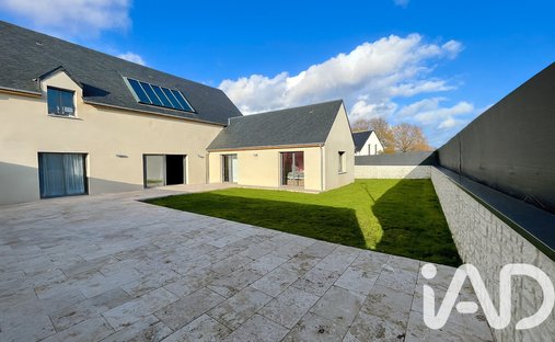 House in Montbazon, Centre-Val de Loire, France 1