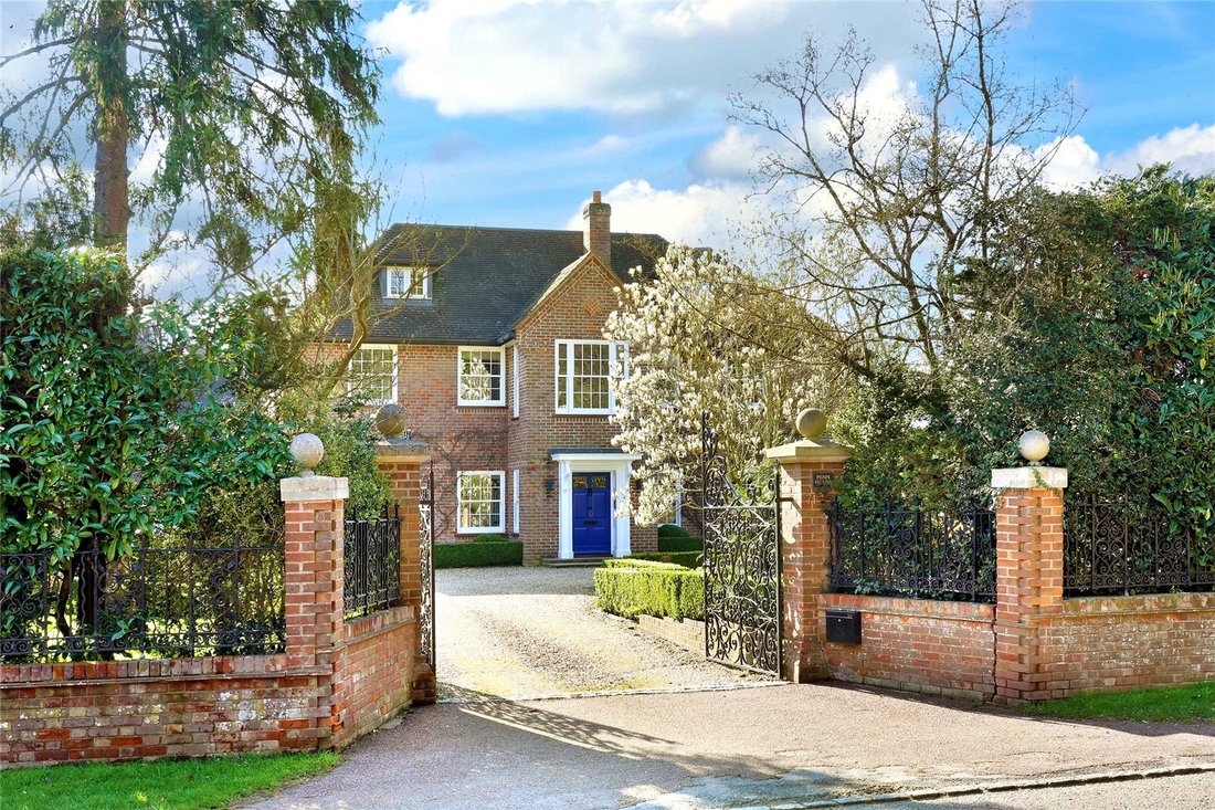 House in Penn, England 1 - 17629446