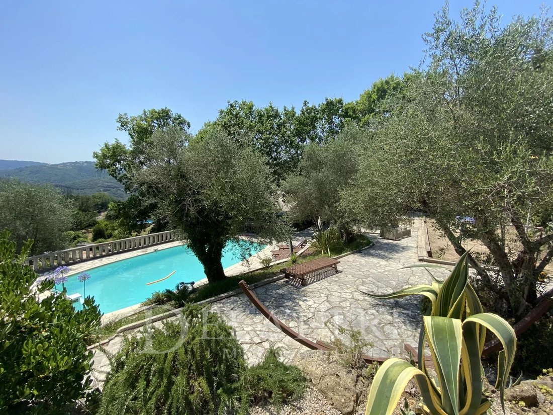 House in Le Tignet, Provence-Alpes-Côte d'Azur, France 2 - 17629747