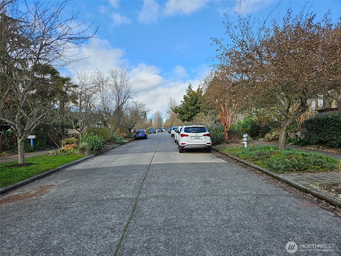 Land in Seattle, Washington, United States 2 - 17641170