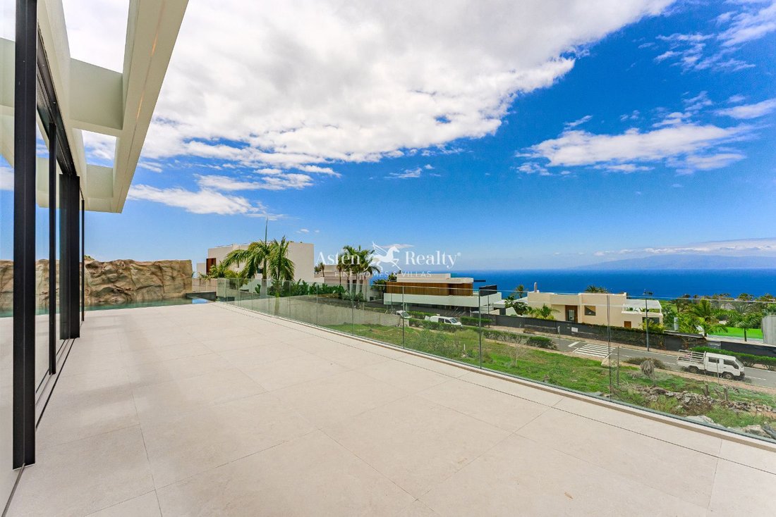 Villa in Guia de Isora, Canary Islands, Spain 5 - 17372899