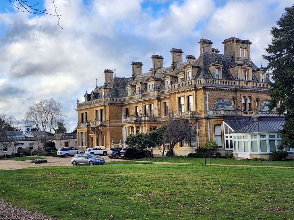 Estate in Surrey, Türkiye 1 - 17628223