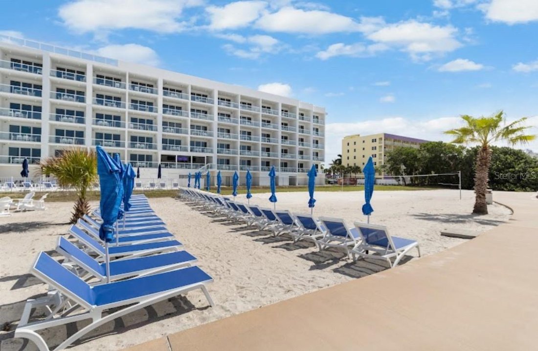 Condo in Treasure Island, Florida, United States 1 - 17632831