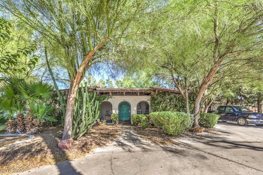 House in North Las Vegas, Nevada, United States 2 - 17635363