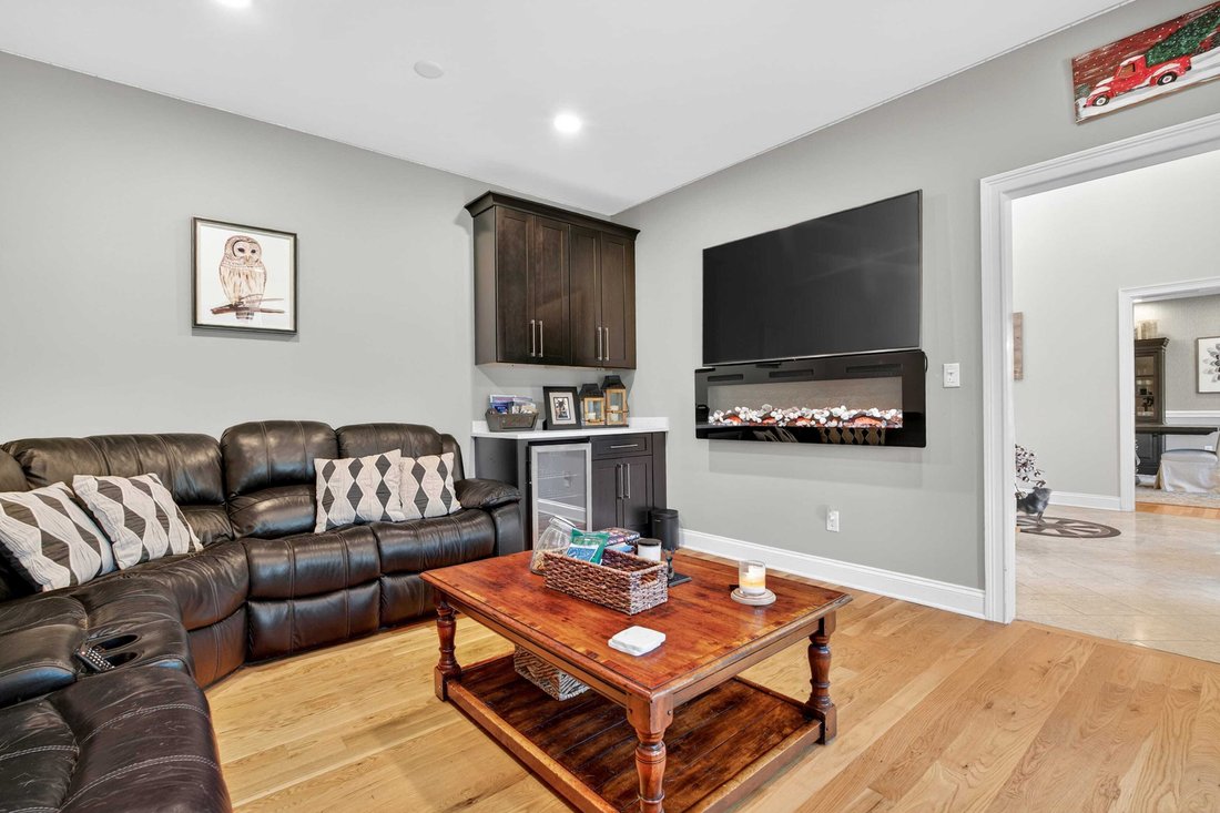 House in Roxbury, Connecticut, United States 4 - 15967978
