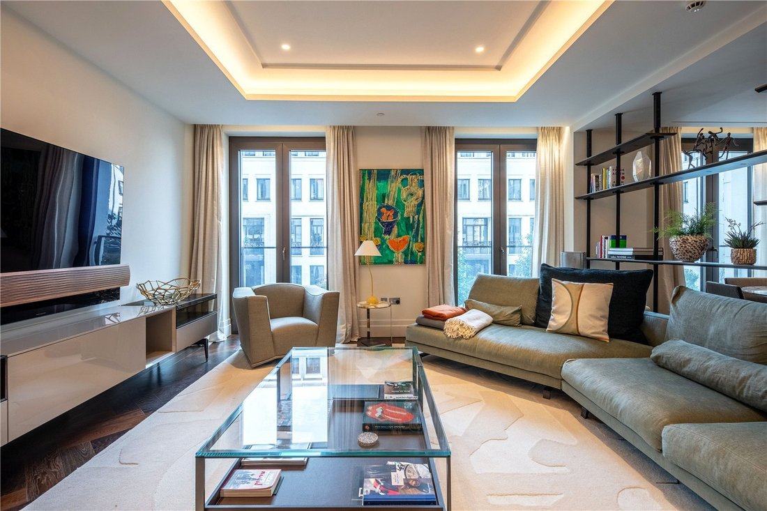 Apartment in Belgravia, Westminster, England 2 - 17629447