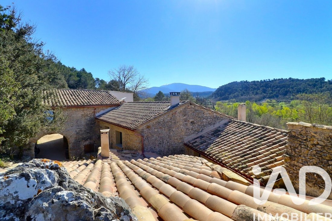 House in Entrechaux, Provence-Alpes-Côte d'Azur, France 2 - 16748612