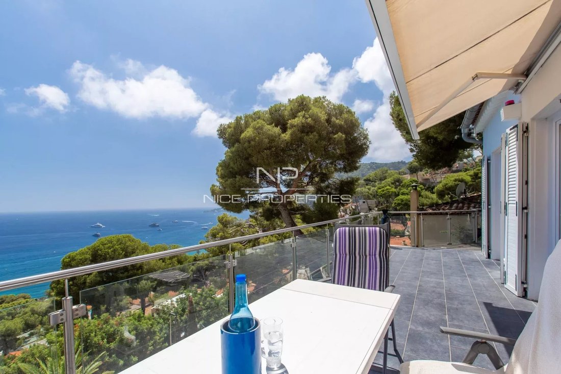 Villa in Èze, Provence-Alpes-Côte d'Azur, France 2 - 14495641