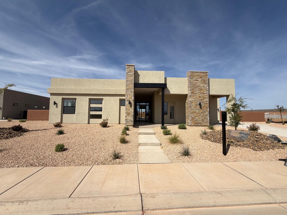 House in Hurricane, Utah, United States 2 - 17620449