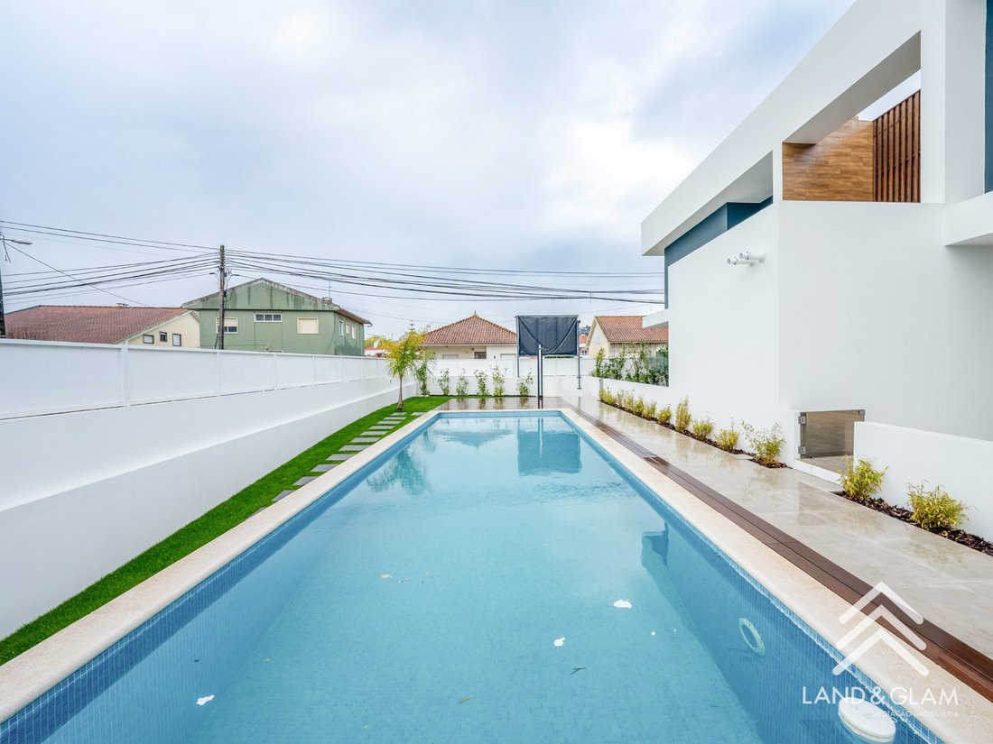 House in Loures, Lisbon, Portugal 1 - 17630074