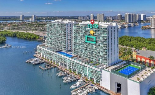 House in Sunny Isles Beach, Florida, United States 1