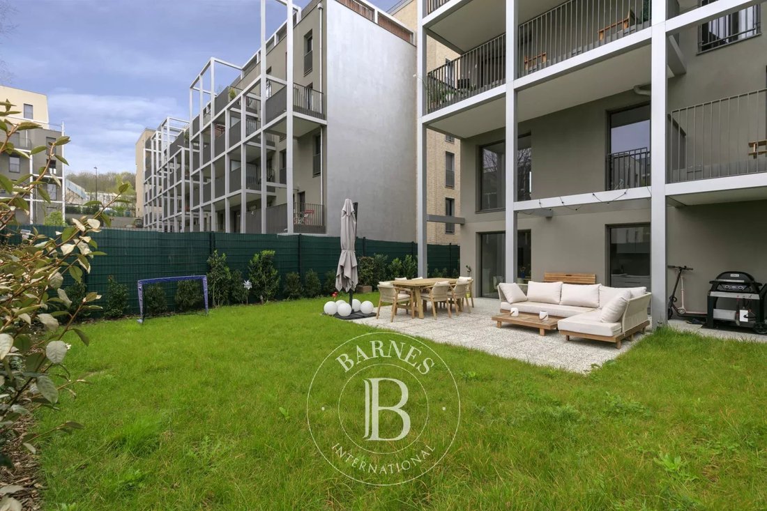 Appartement à Buzenval, Rueil-Malmaison, France 1 - 17627798