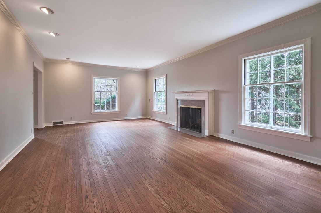 House in Indianapolis, Indiana, United States 4 - 17629979