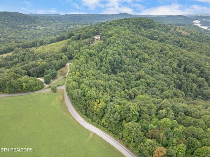 House in Maynardville, Tennessee, United States 3 - 14688424