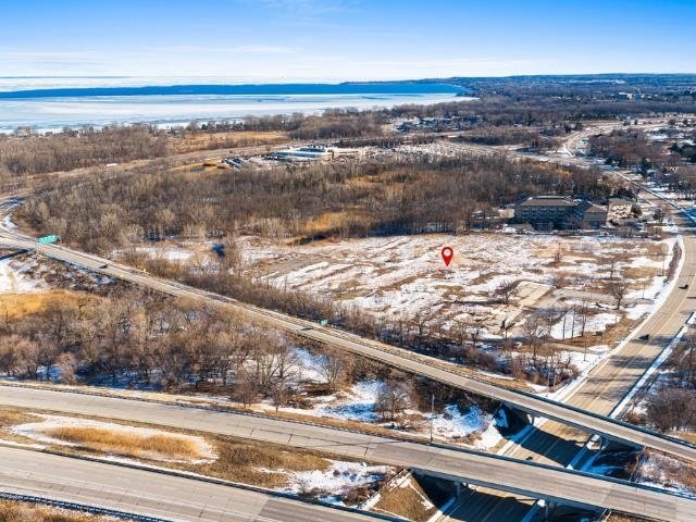 Land in Green Bay, Wisconsin, United States 3 - 17638692