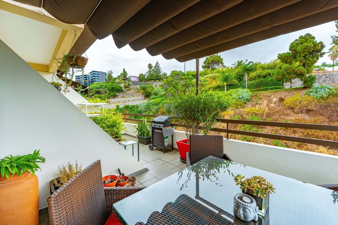 Apartment in Sao Martinho, Madeira, Portugal 3 - 17630438