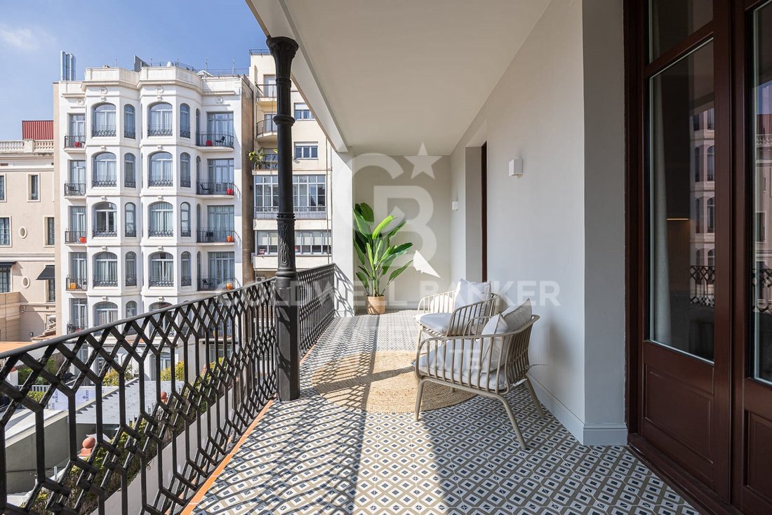 Apartment in Eixample, Barcelona, Spain 1 - 17630020