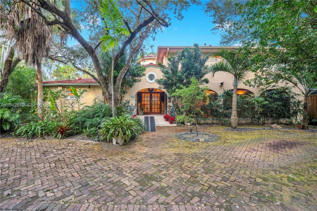 House in Miami, Florida, United States 1 - 16941841