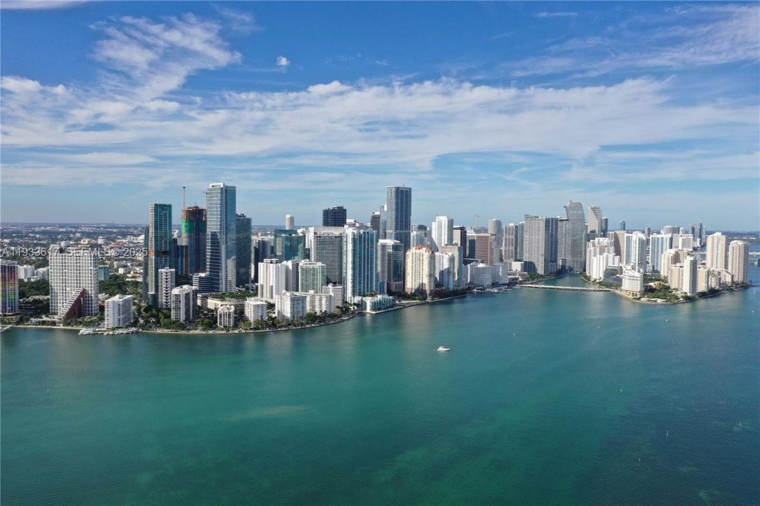 House in Miami, Florida, United States 2 - 16842596