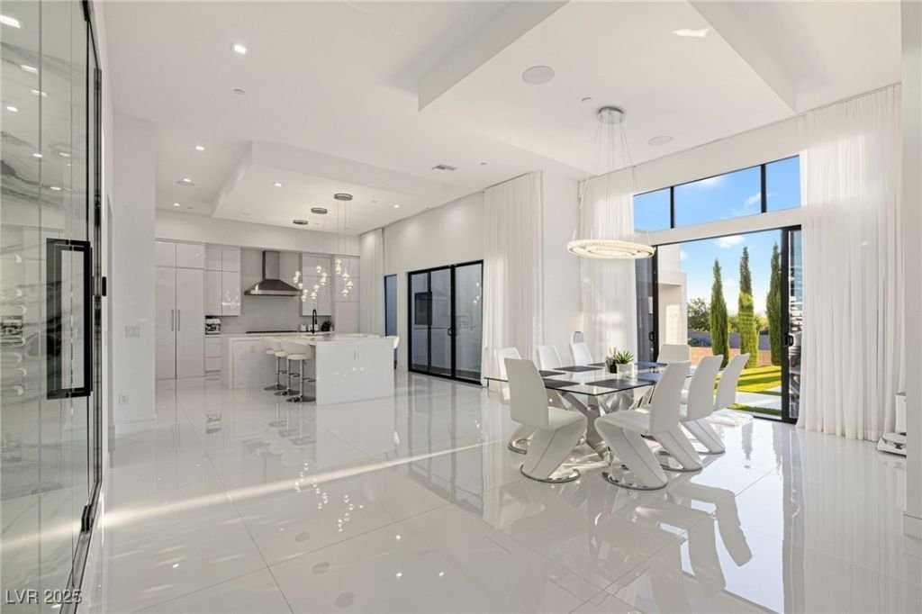 House in Las Vegas, Nevada, United States 4 - 17635311