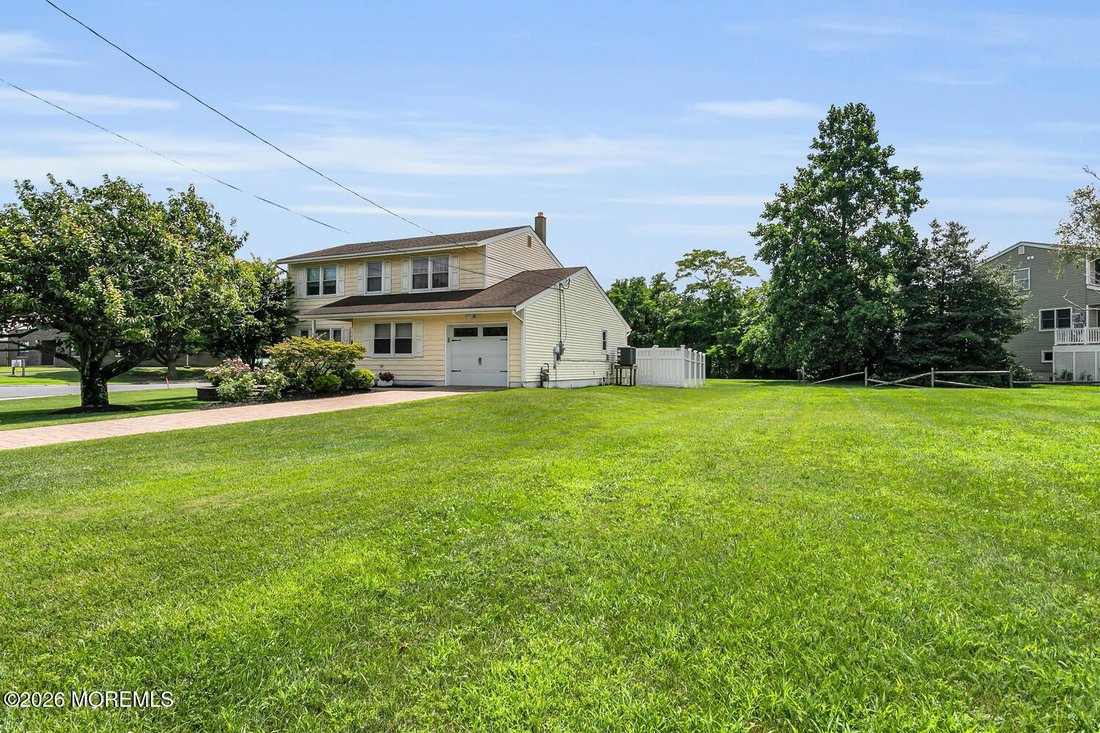 House in Long Branch, New Jersey, United States 4 - 17627947