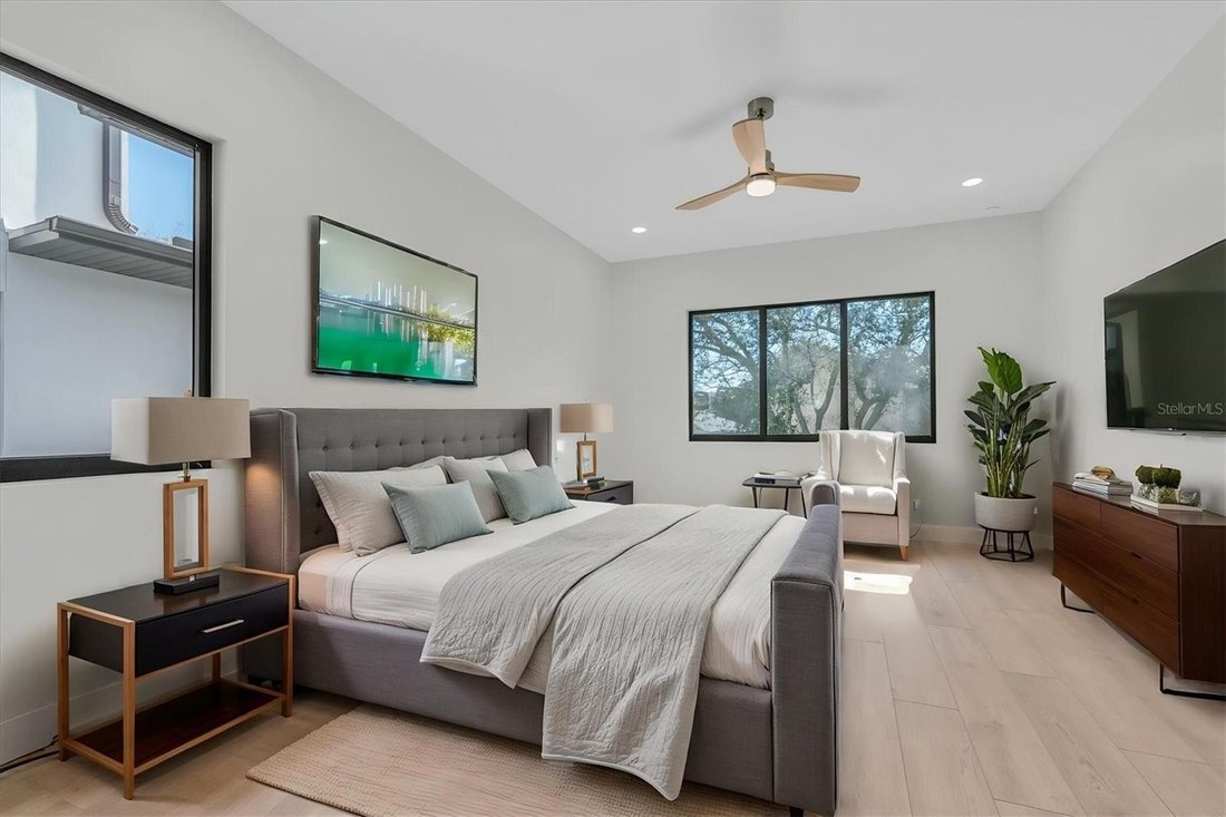 House in St. Petersburg, Florida, United States 4 - 16565543