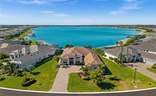 House in Miromar Lakes, Florida, United States 1