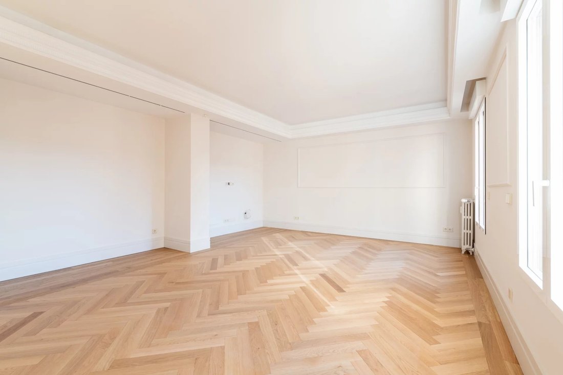 Apartment in Barrio Salamanca, Madrid, Spain 4 - 17633668