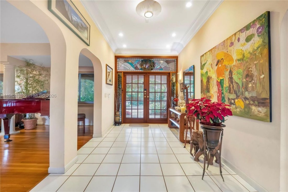 House in Miami, Florida, United States 3 - 16941841
