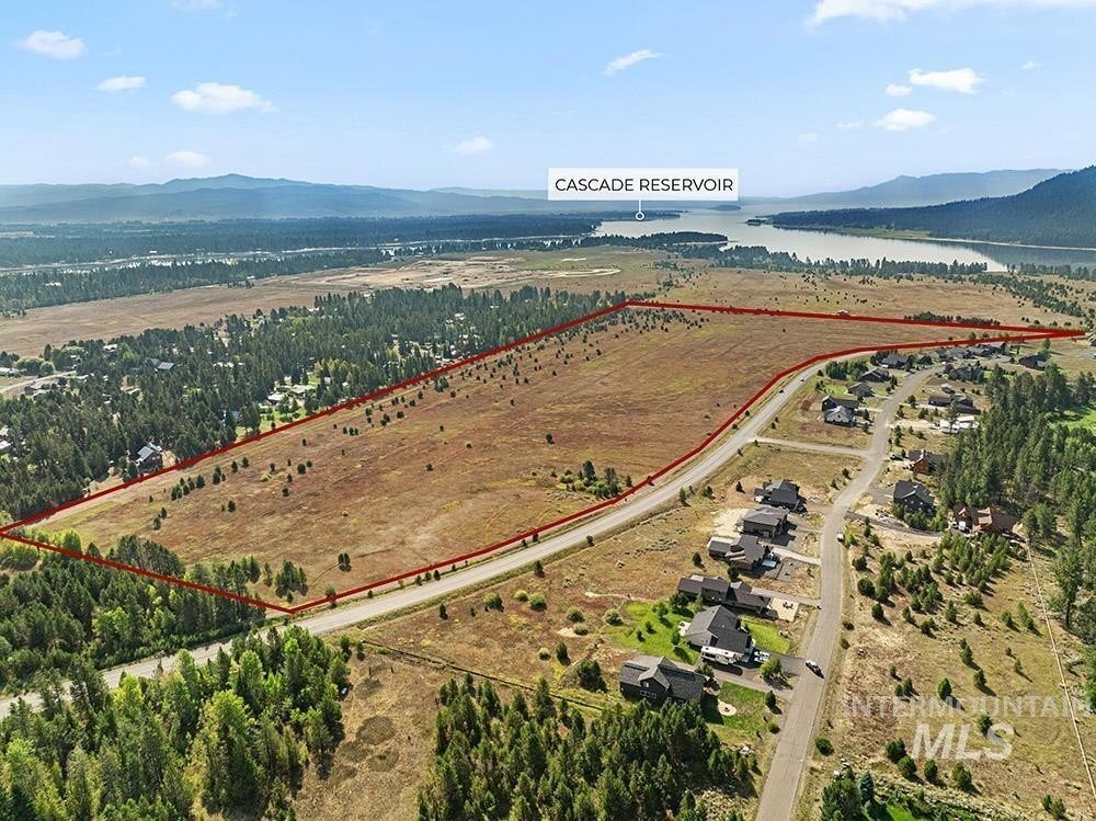 Land in Donnelly, Idaho, United States 2 - 17635611