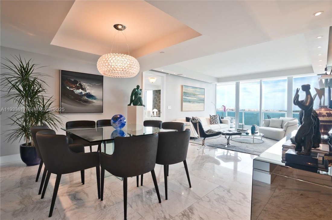 House in Miami, Florida, United States 1 - 16842596