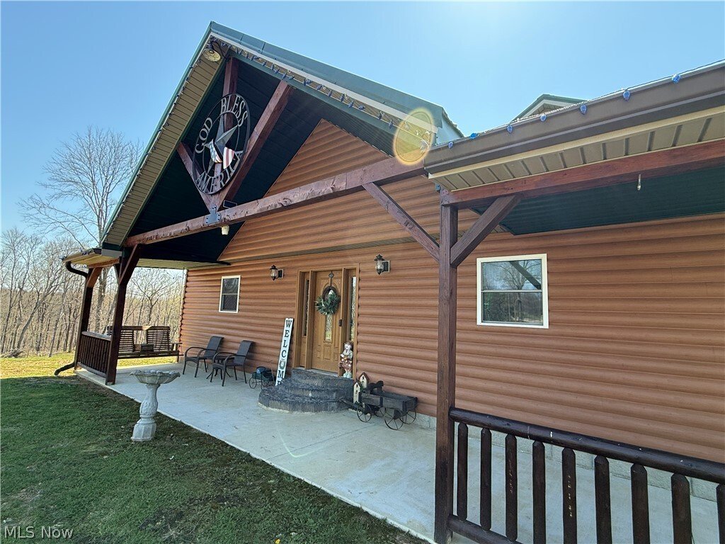 House in Caldwell, Ohio, United States 2 - 17639442
