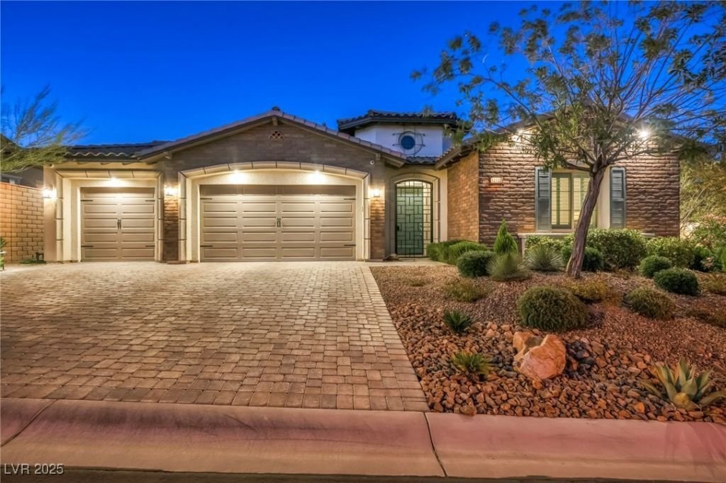 House in Las Vegas, Nevada, United States 5 - 17635382