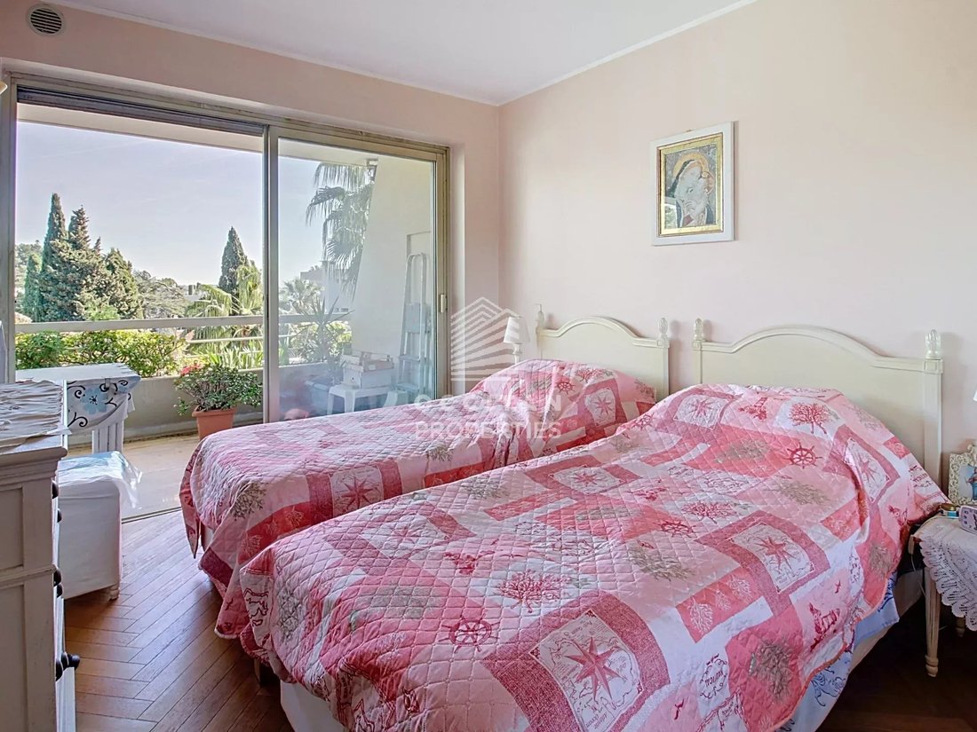 Apartment in Cannes, Provence-Alpes-Côte d'Azur, France 5 - 17633709