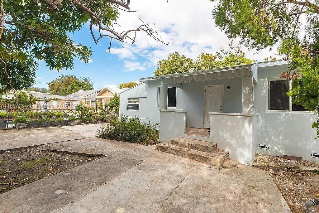 House in Miami, Florida, United States 2 - 17631050