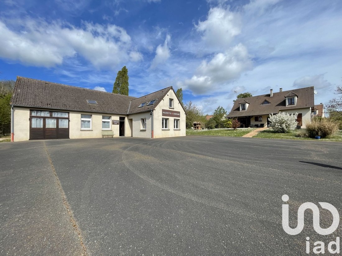 House in Bercheres-sur-Vesgre, Centre-Val de Loire, France 2 - 16475149