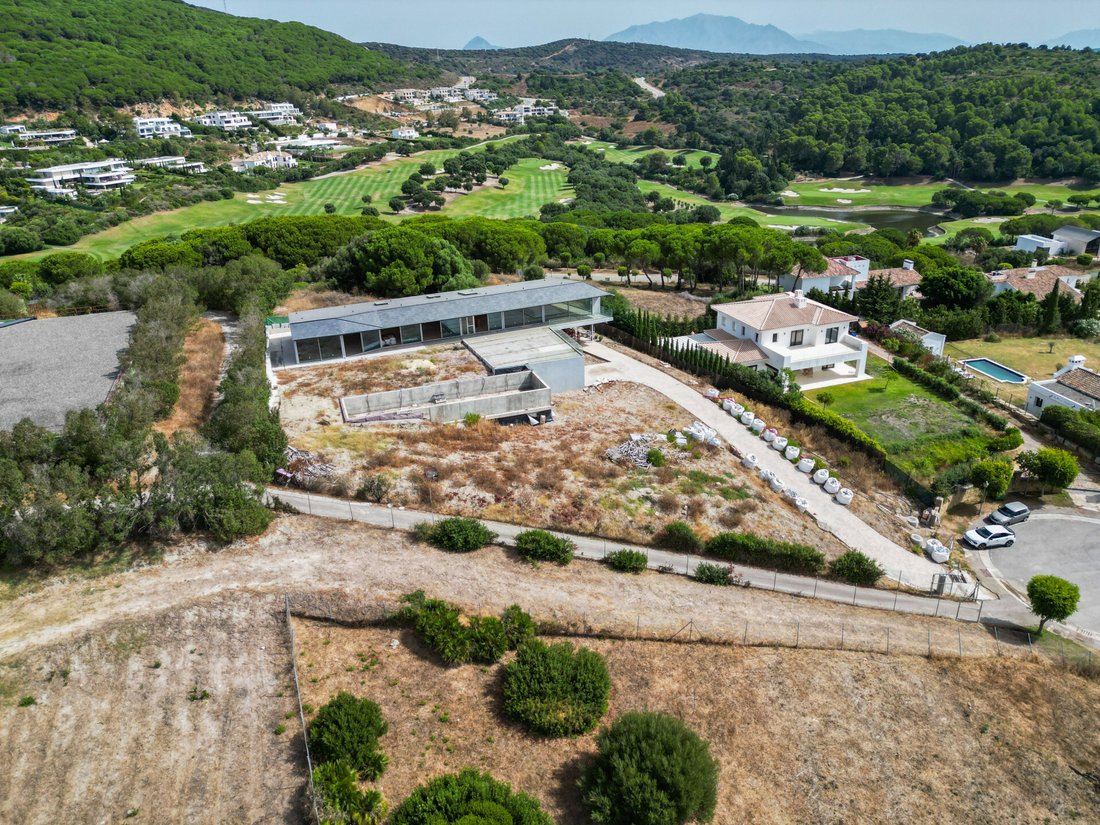 House in Sotogrande, San Roque, Andalusia 1 - 17636990