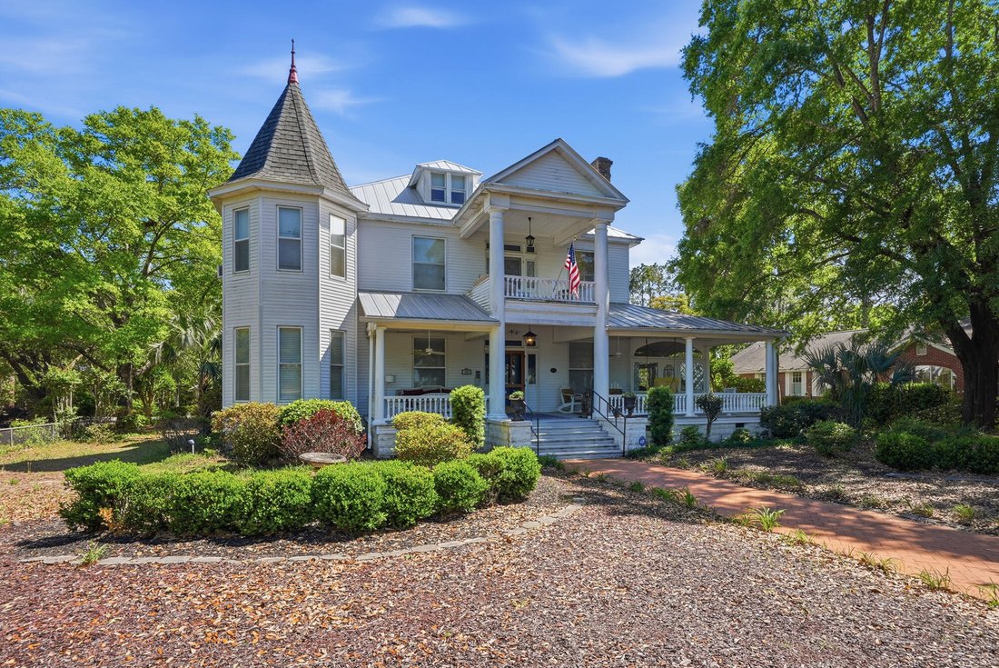 House in DeFuniak Springs, Florida, United States 5 - 17630775