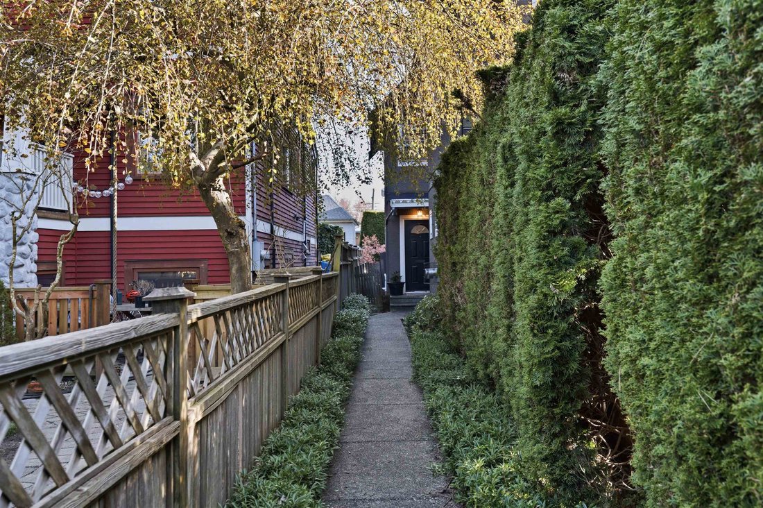 Condo in Vancouver, British Columbia, Canada 3 - 17633131