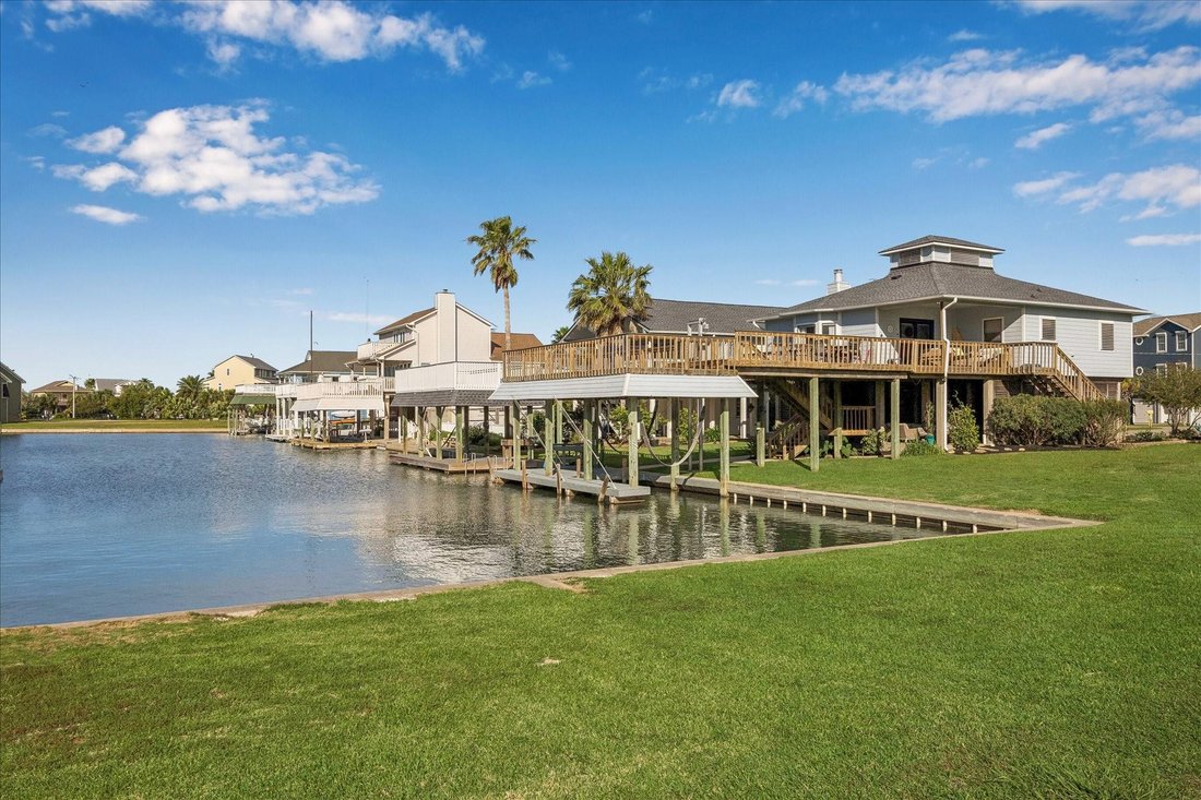 House in Galveston, Texas, United States 3 - 17628763