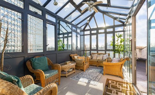 Apartment in Hyde Park, Westminster, England 1