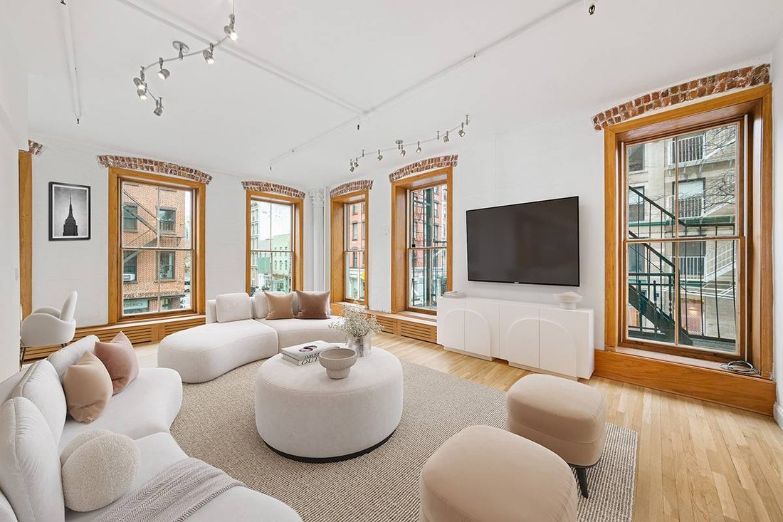 Co Op in New York, New York, United States 1 - 17627988