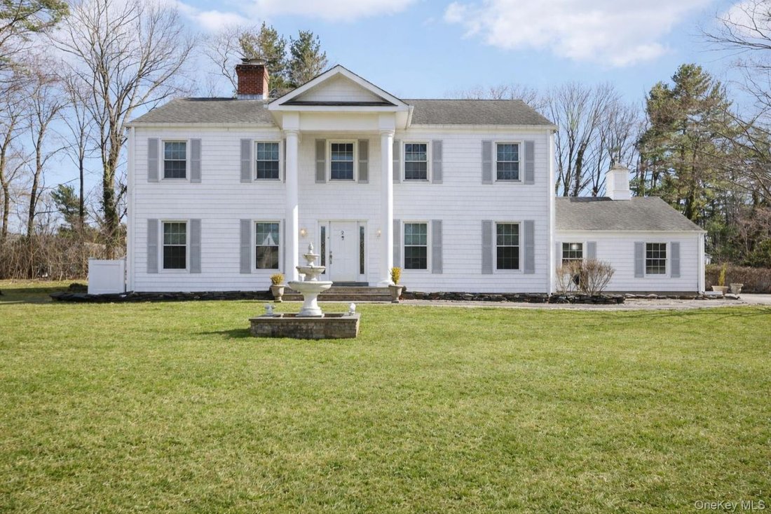 House in Smithtown, New York, United States 1 - 17635664