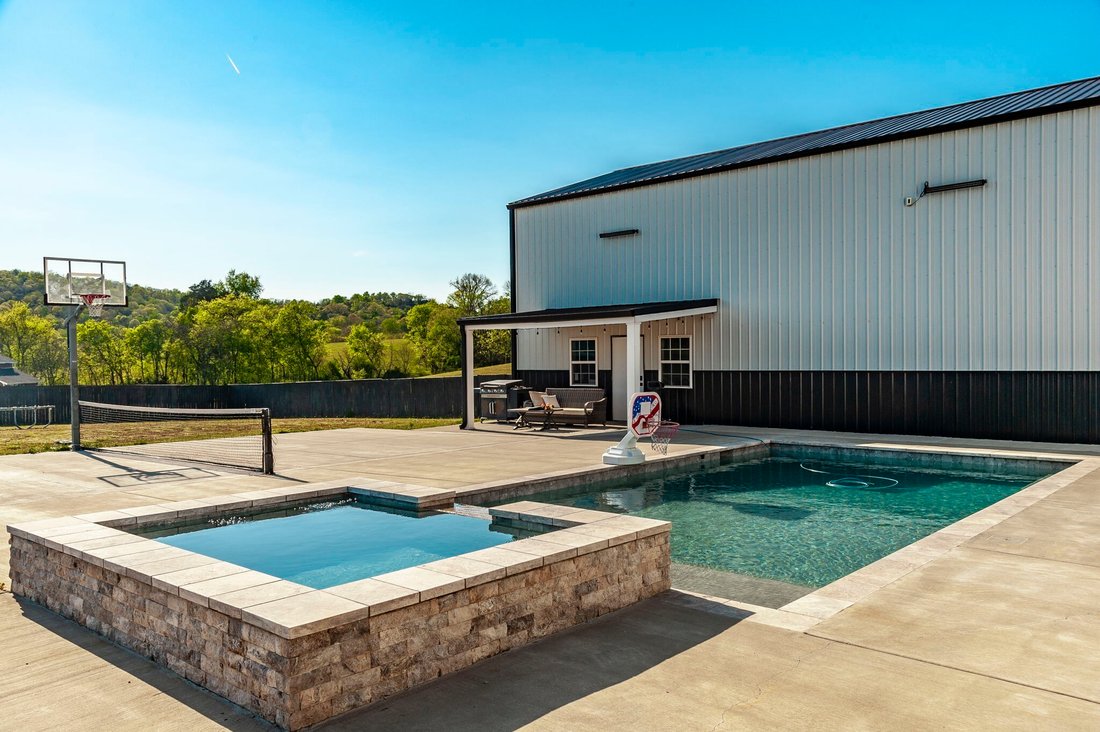 House in Watertown, Tennessee, United States 1 - 17628434
