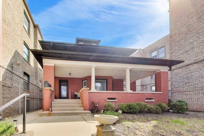 House in Chicago, Illinois, United States 1 - 17642469