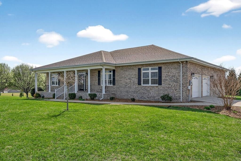 House in Sparta, Tennessee, United States 1 - 17628388