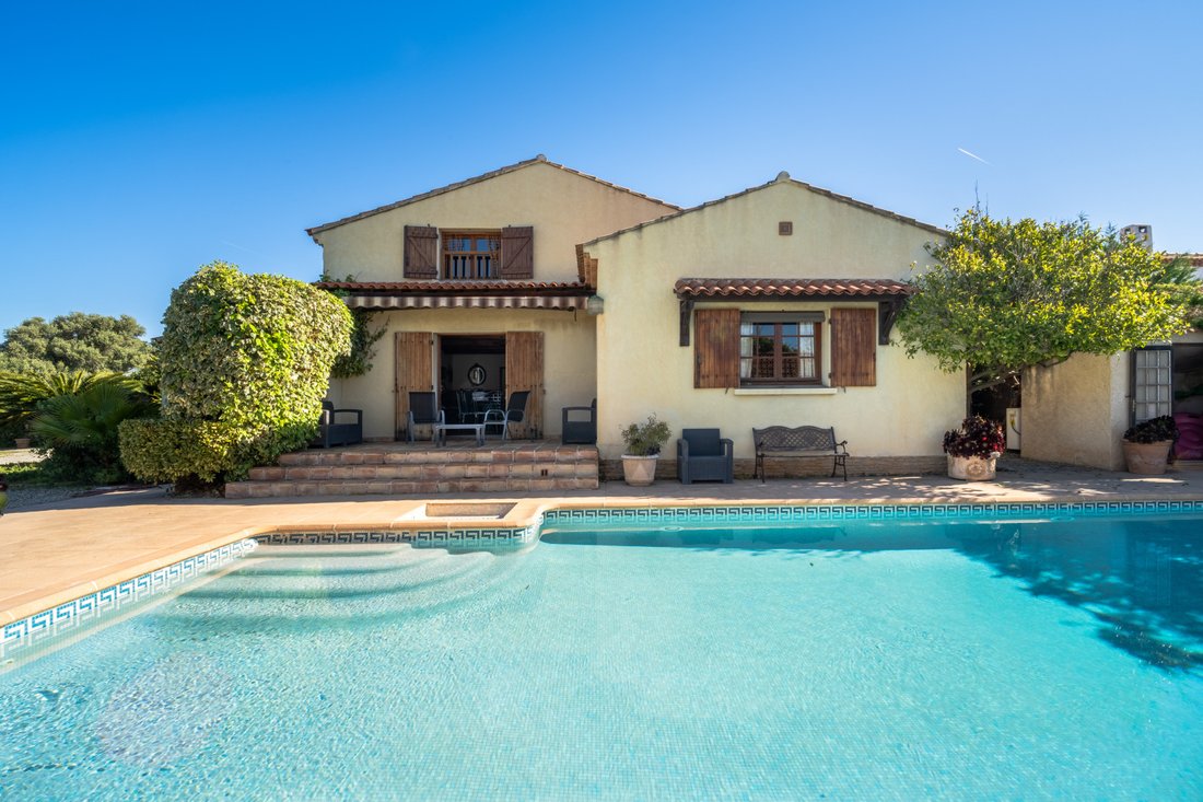 House in Le Fort, Six-Fours-les-Plages, France 1 - 17632493