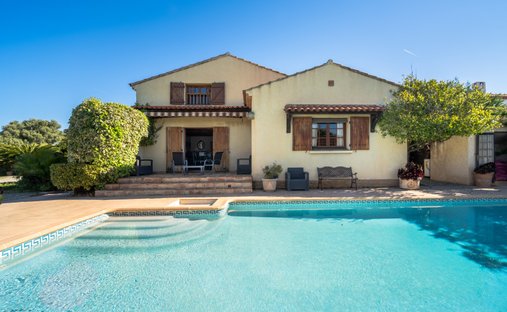 House in Le Fort, Six-Fours-les-Plages, France 1